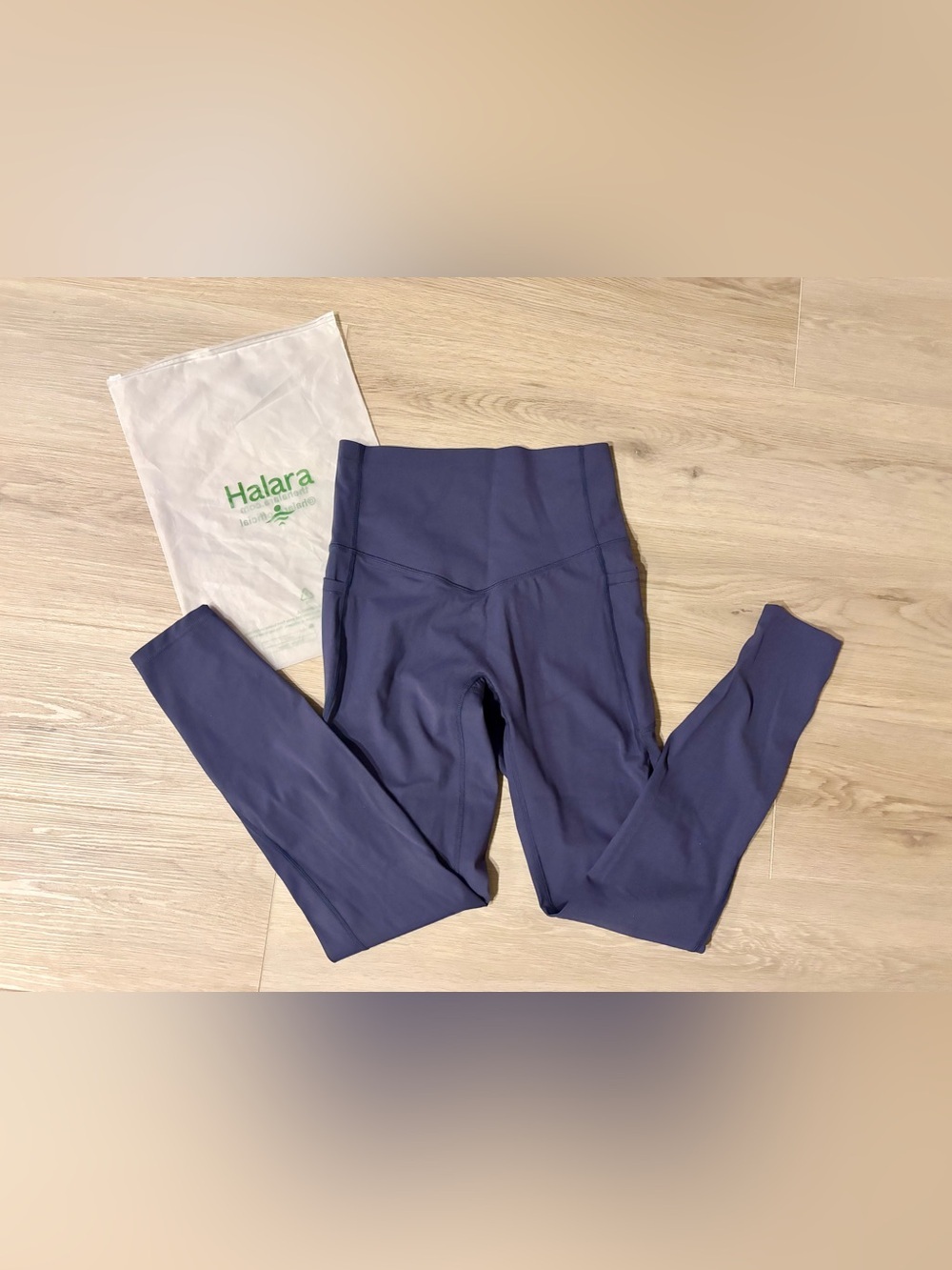 HALARA High-Rise Leggings Navy NWOT Tummy Control